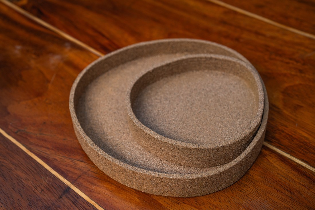 Bandeja Pottery Muriqui — Vintage & Cool locação